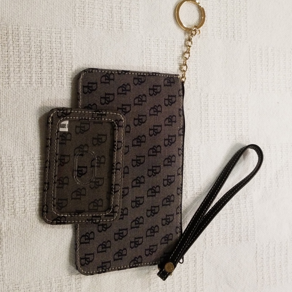 Dooney & Bourke Purse